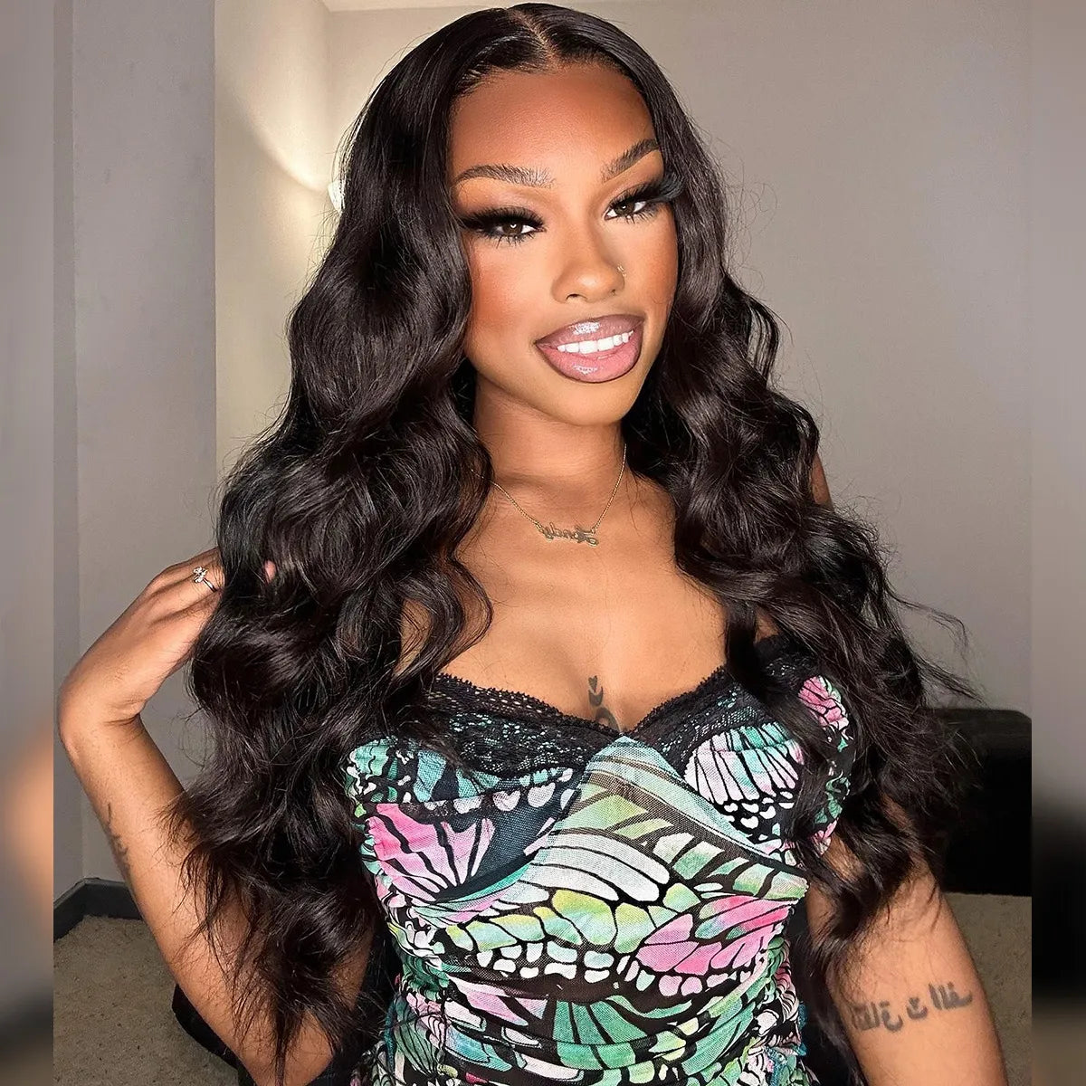 Body Wave Closure Wig (5 x 5) Pre-plucked & Pre-bleached